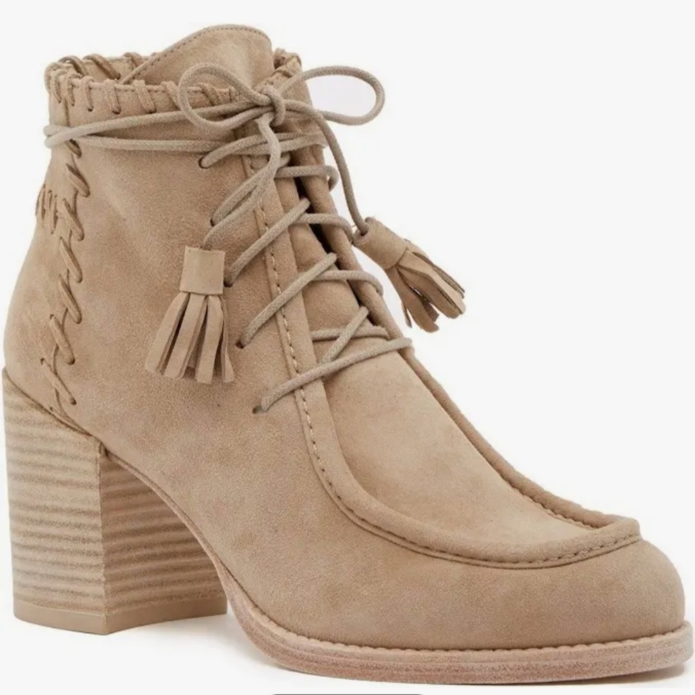 Stuart Weitzman Beige Lace Up Boots